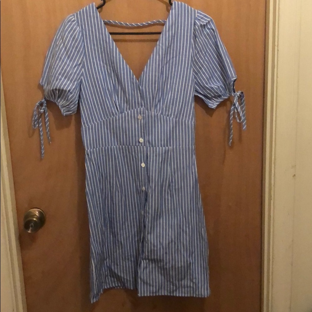 Striped linen short sleeve button dress.
